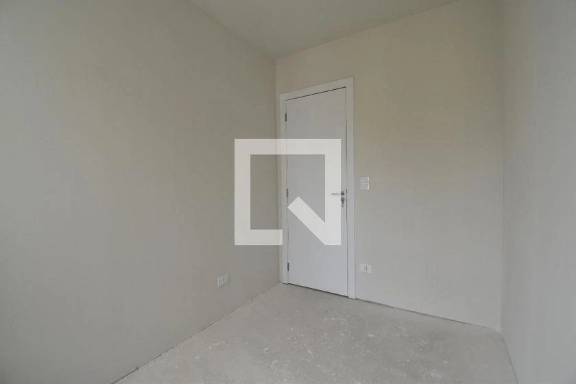 3-bedroom apartment in a building with a gym — photo 25