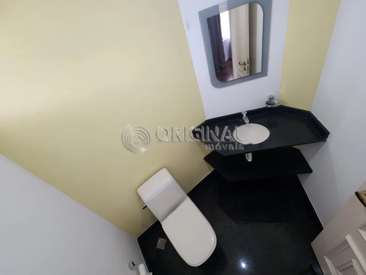 Sobrado com 3 quartos e churrasqueira na varanda — photo 15