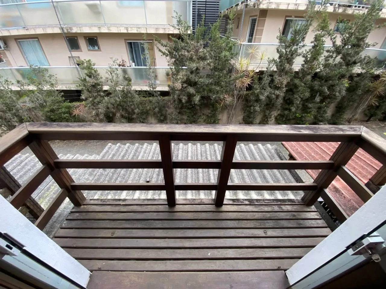 40 m² house with gas kitchenette and glass balcony — photo 12