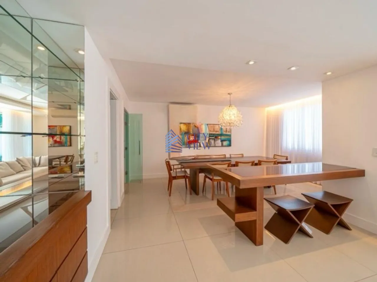 House with 5 bedrooms, 5 bathrooms and 5 parking, 1000 m² — photo 4