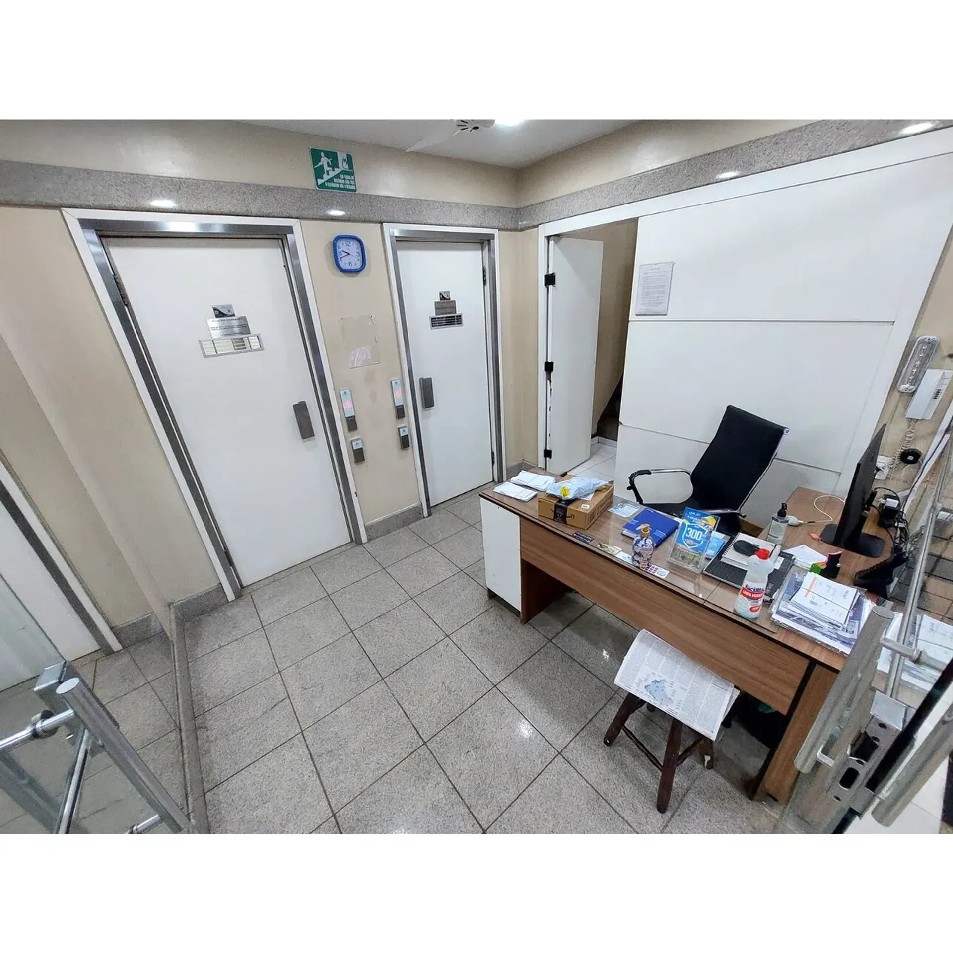 Apartment on the 5th floor with a washing machine — photo 18