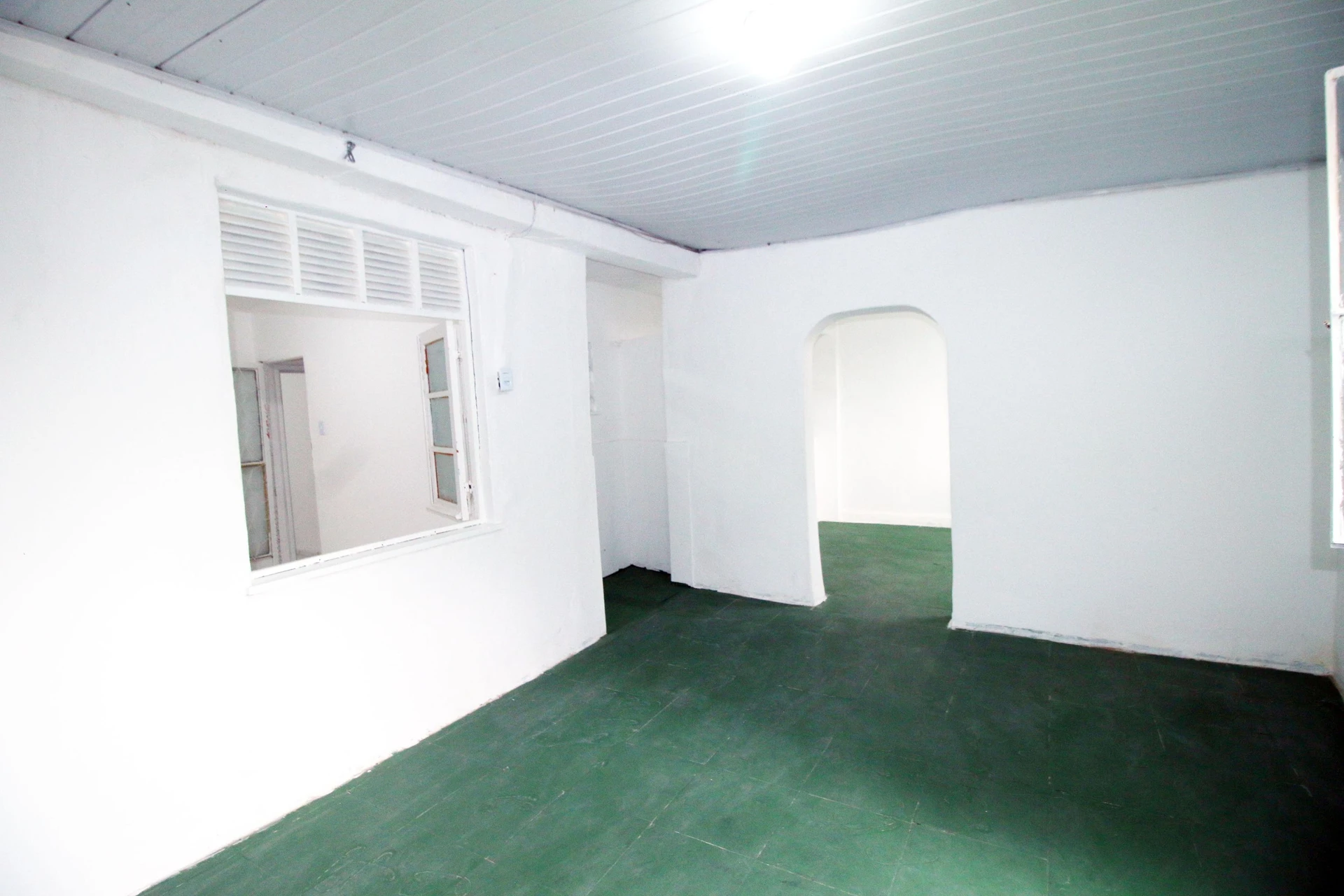 Rental house with 3 bedrooms, balcony and private yard — photo 16