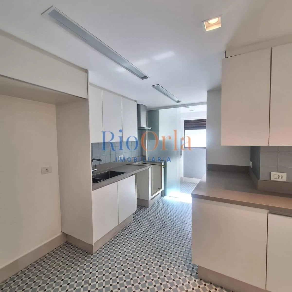 Квартира з 4 спальнями 150 м² і вікнами від підлоги до стелі — photo 20