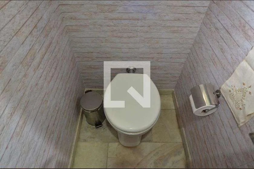 House for rent with 7 bedrooms and open-plan kitchen — photo 26