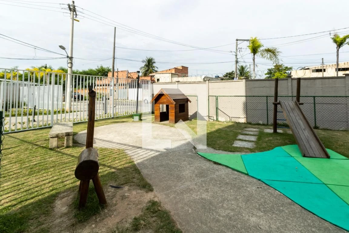 Apartamento com 2 quartos e área de serviço com tanque — photo 5