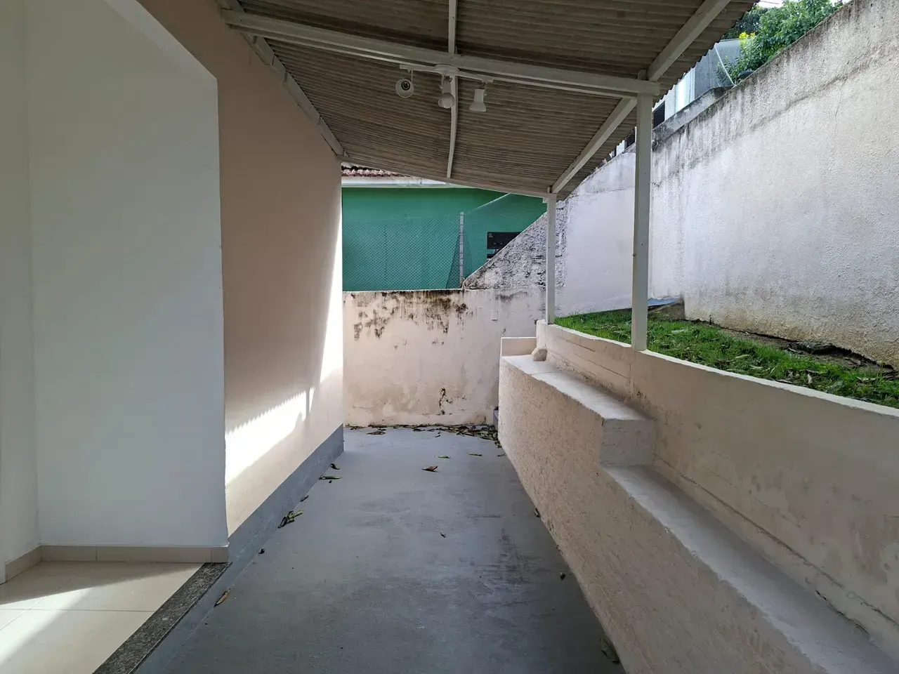 Будинок із 2 спальнями, 1 ванною та паркомісцем — photo 8