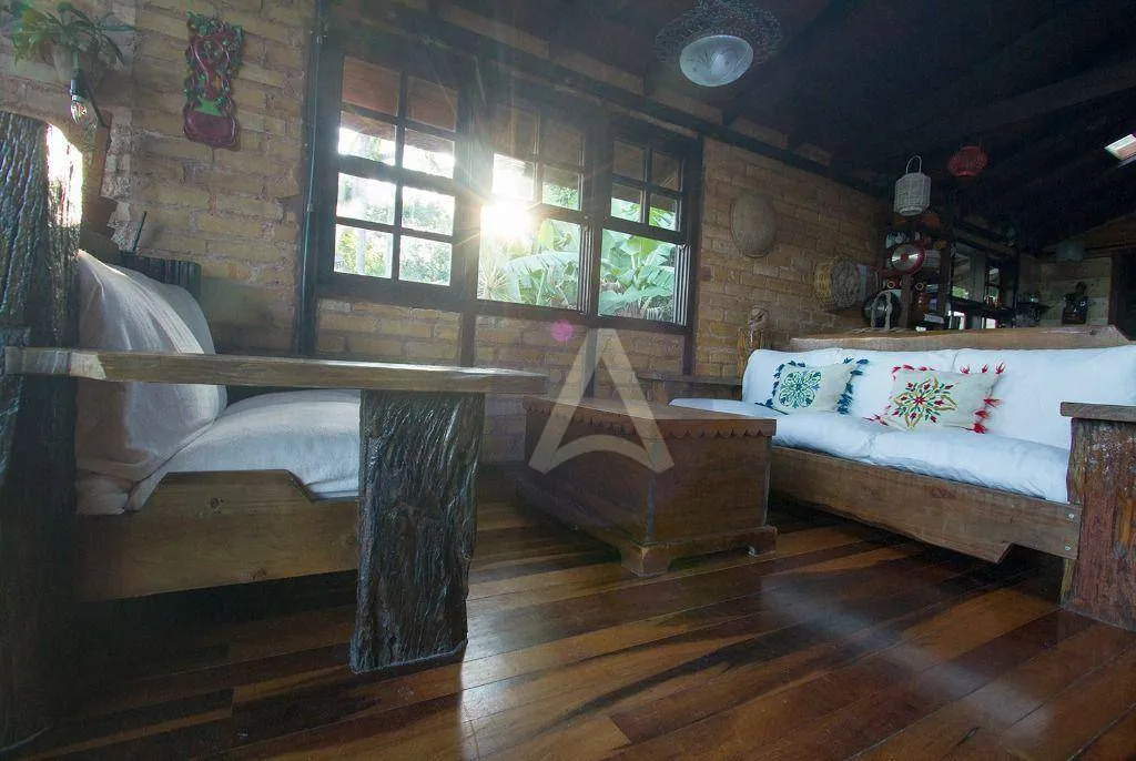 Furnished house with 6 bedrooms and a gas open-plan kitchen — photo 7