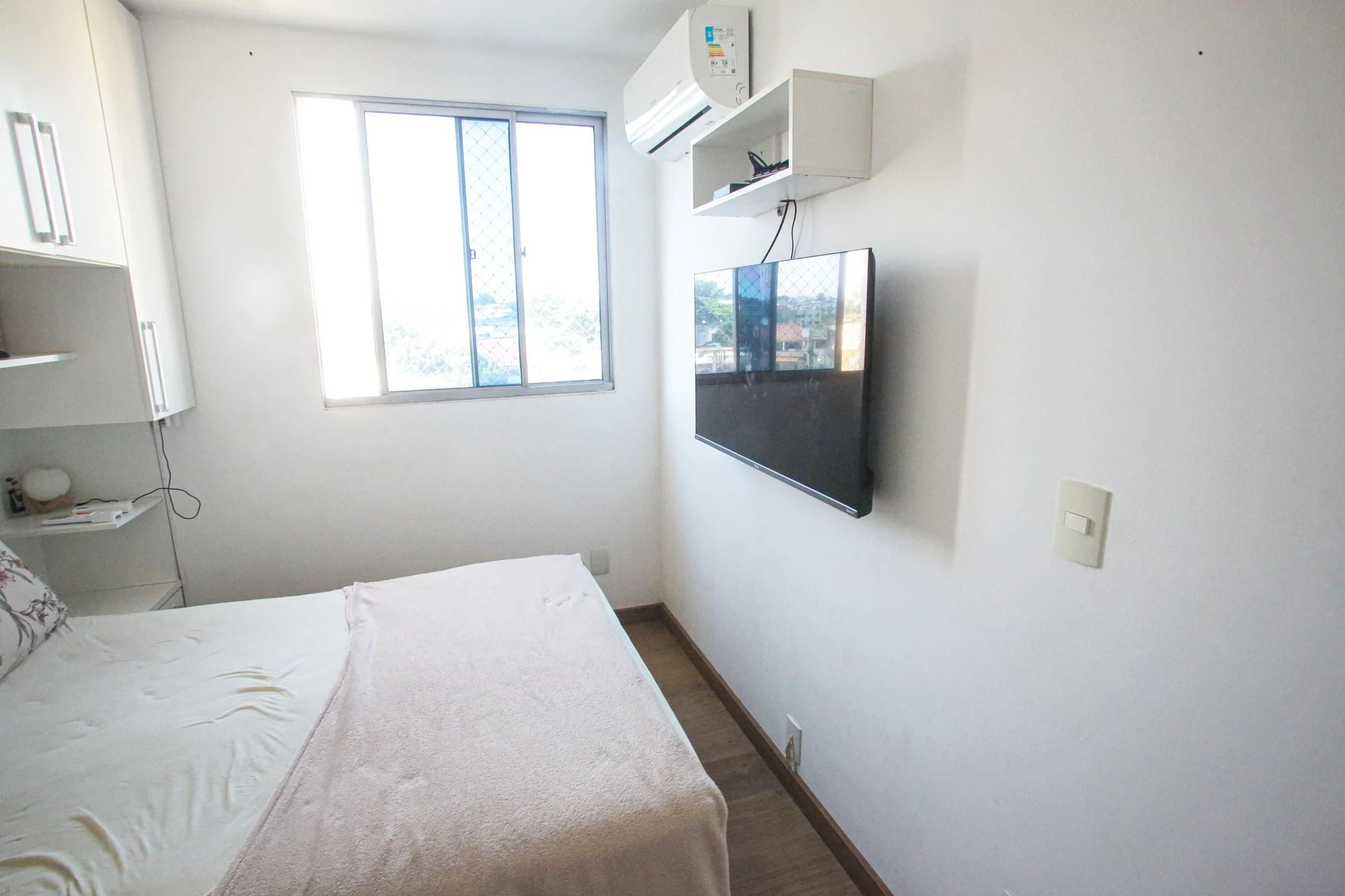 Home office in a 2-bedroom apartment, 54 m² — photo 9