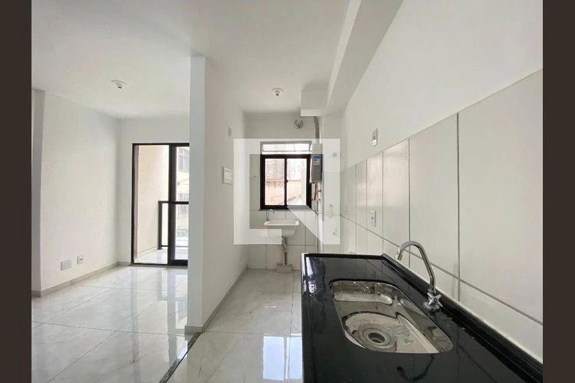 Unfurnished 2-bedroom apartment, 500 m² and 4 parking spaces — photo 24