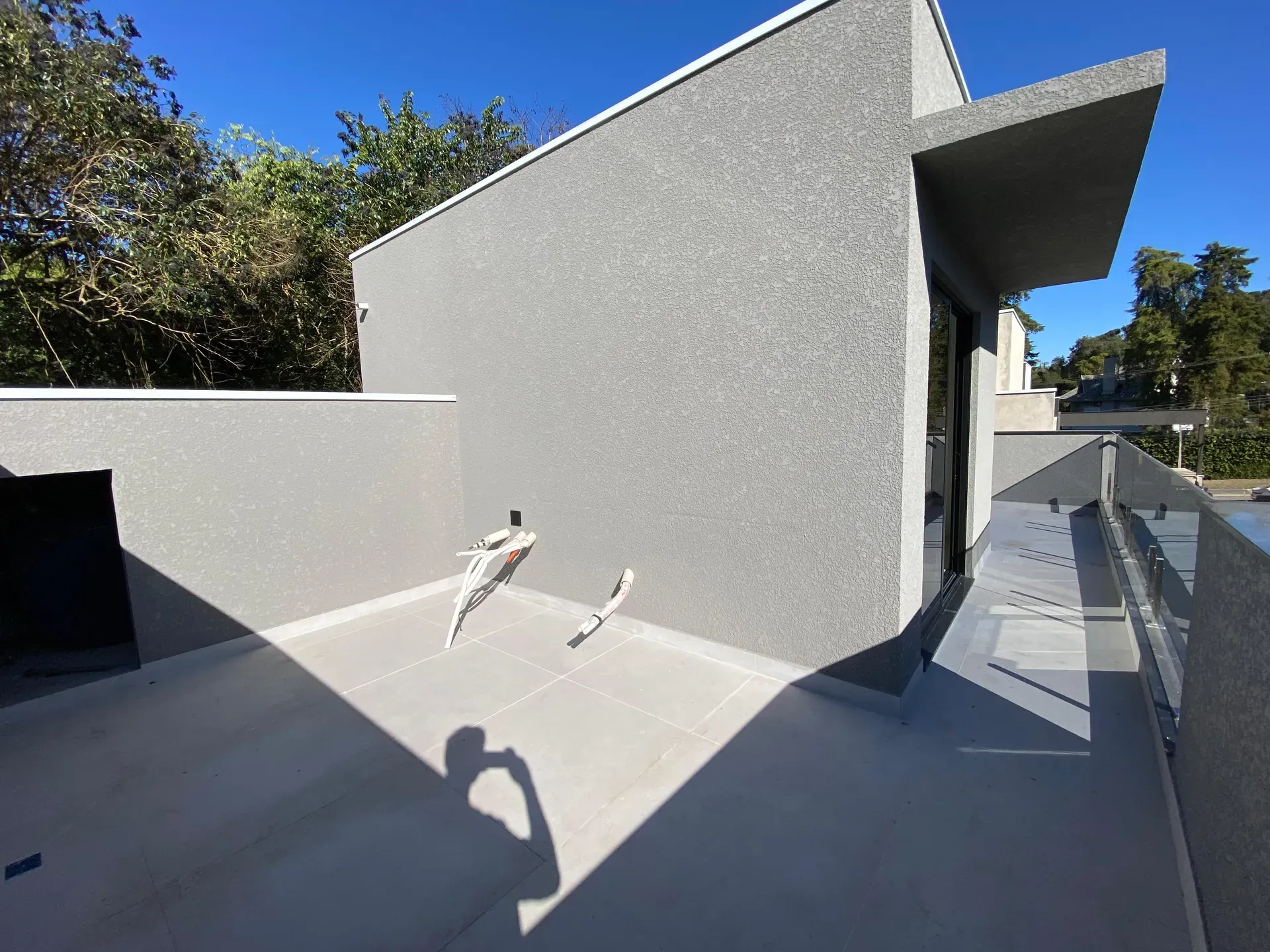 House in a gated community with 3 bedrooms and 5 baths — photo 35
