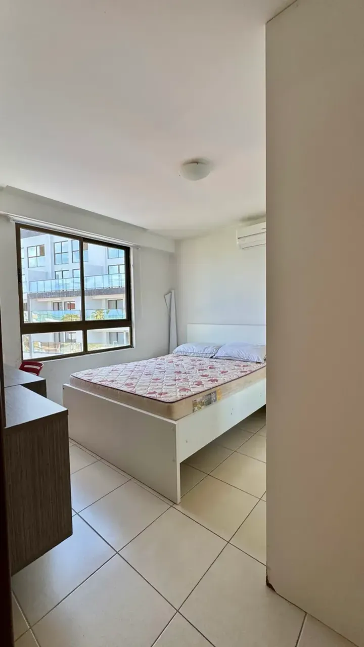One-bedroom apartment with a washing machine — photo 3