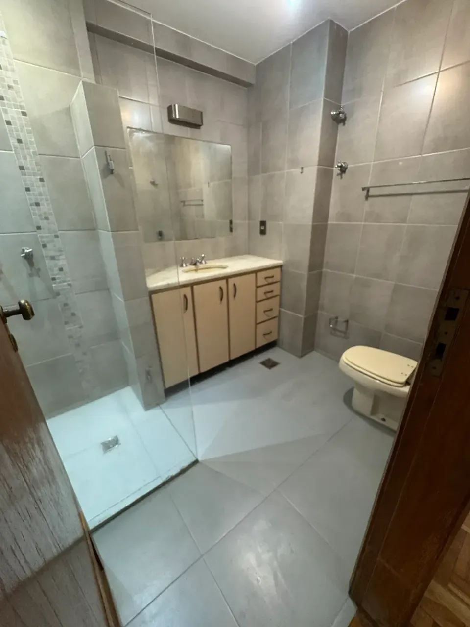 3-bedroom apartment with parking and a closed kitchen — photo 7