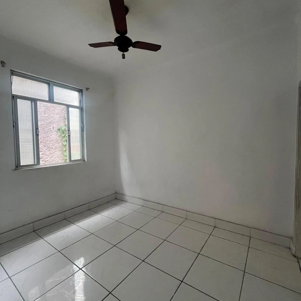 Apartment with no parking, 2 bedrooms and separate kitchen — photo 6