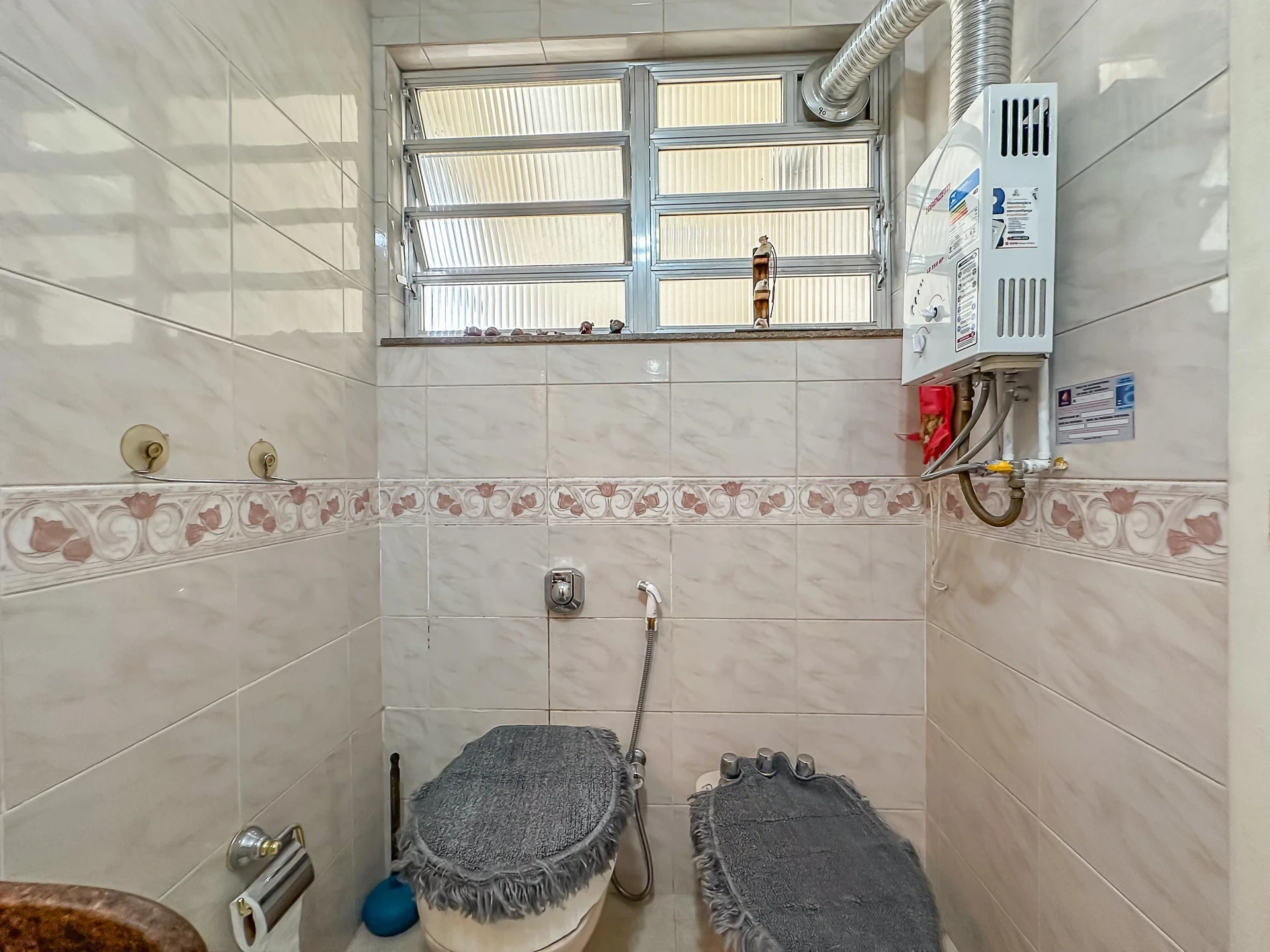 Apartamento mobiliado com 2 quartos e 1 banheiro — photo 37