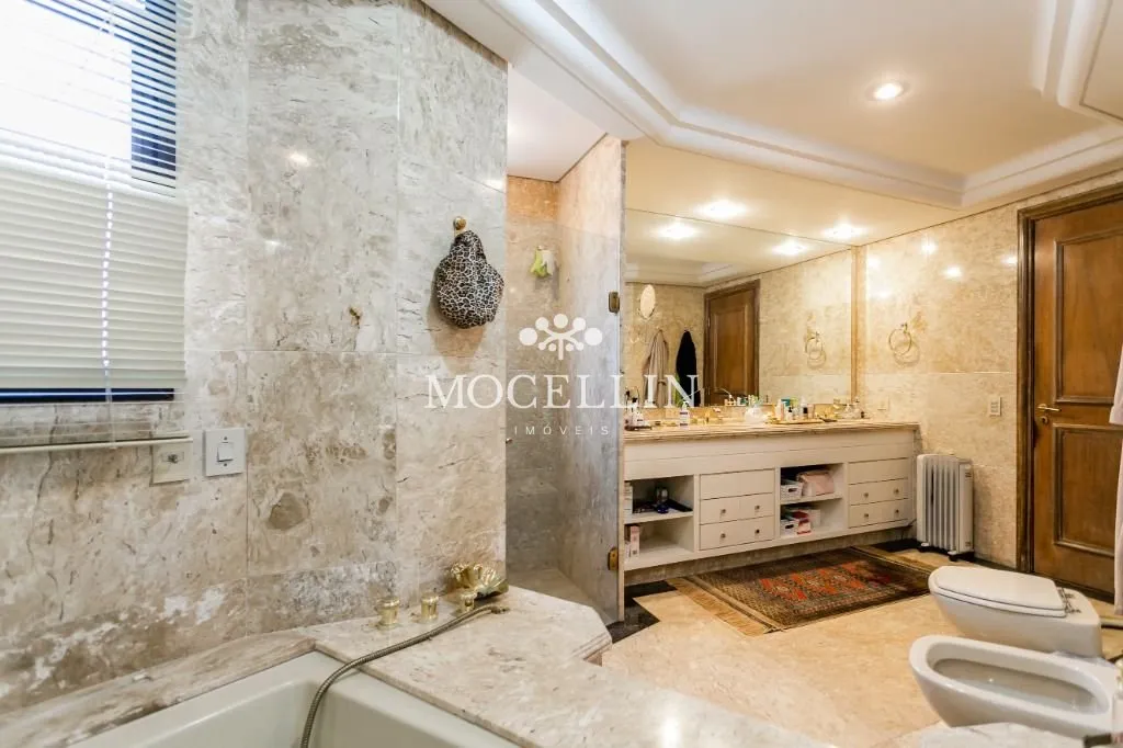Penthouse with 4 bedrooms and 629 m² plus private BBQ — photo 16