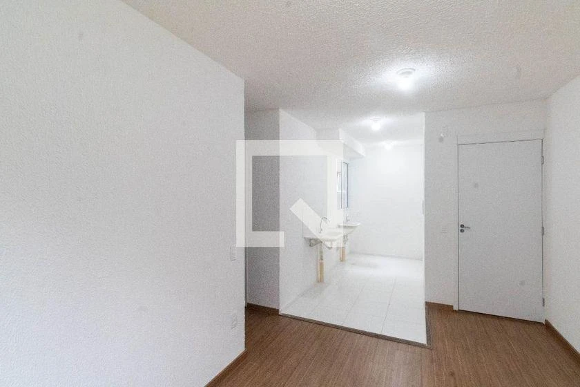 2-bedroom apartment in a building with a gym — photo 37