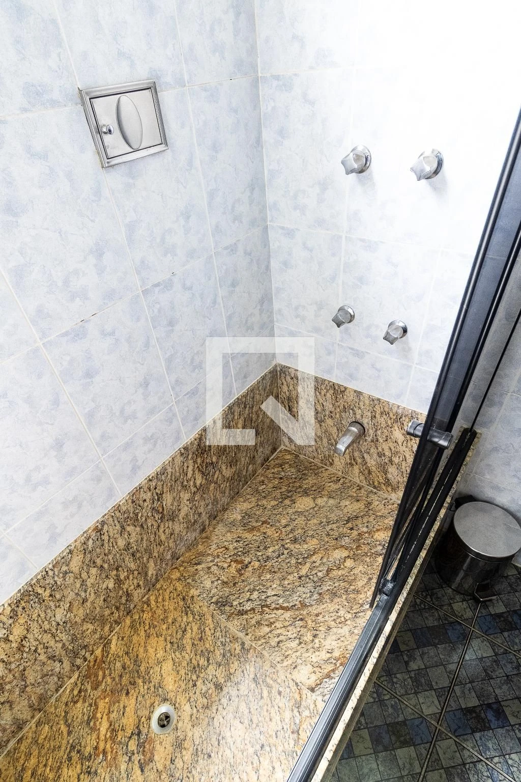 Casa de 2 andares com 238 m², 3 quartos e jardim — photo 43