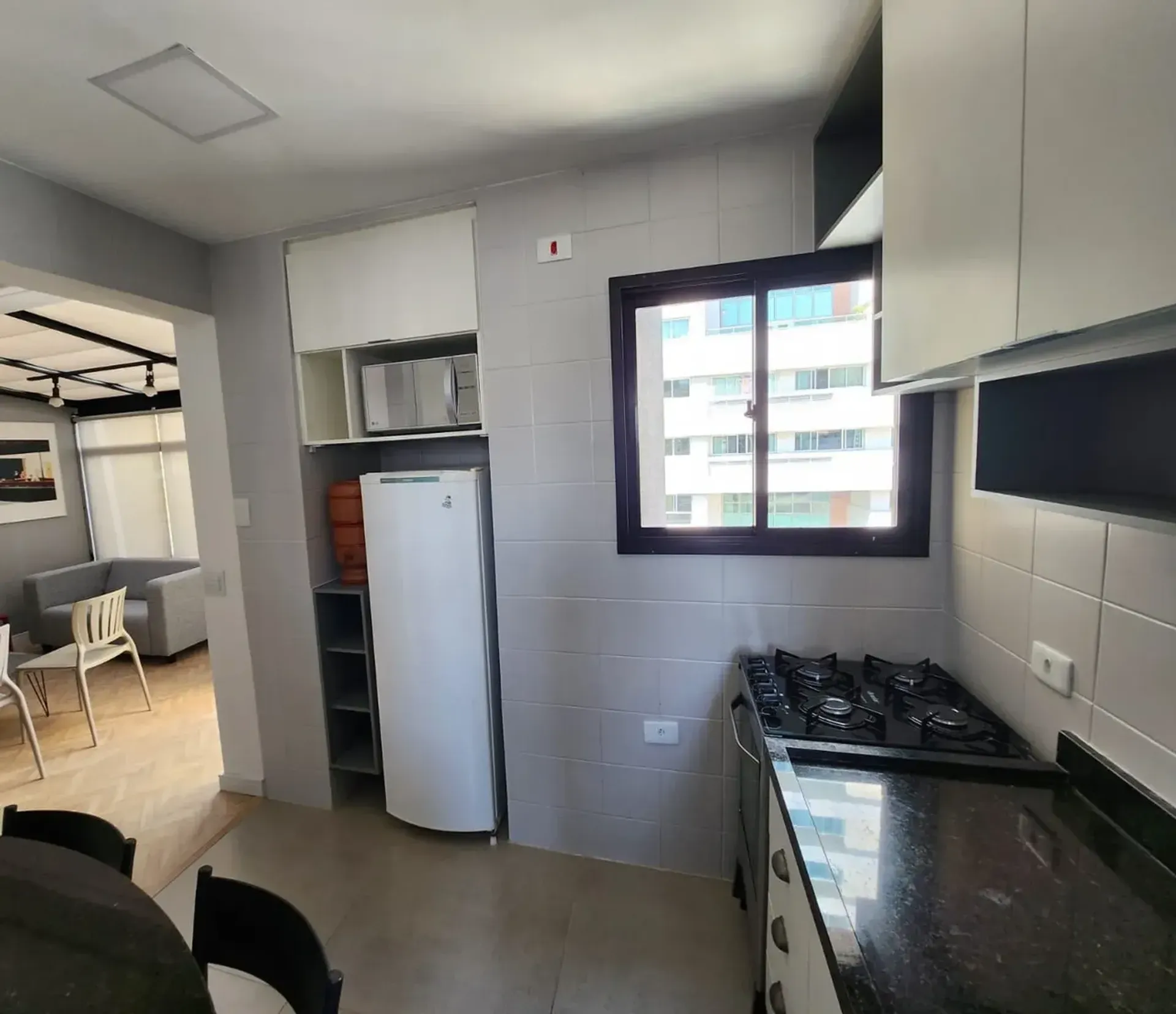 Furnished apartment, 84 m², with a walk-in closet — photo 14