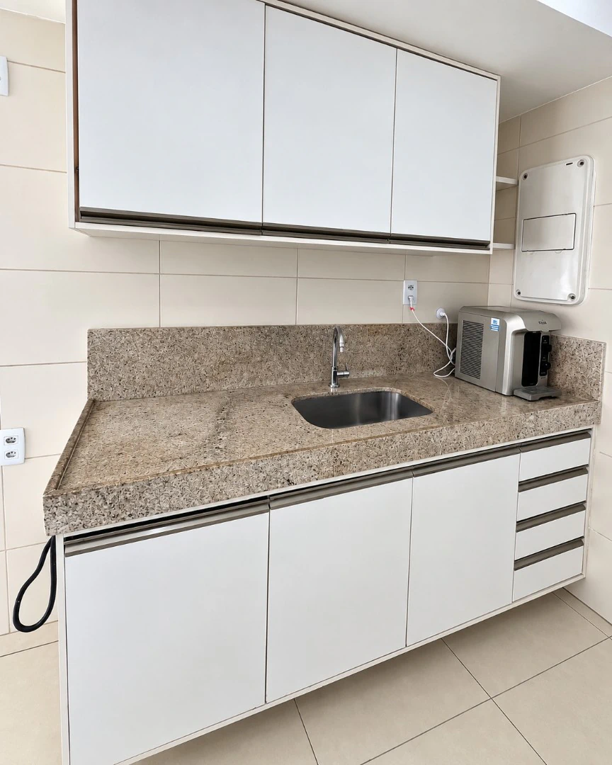3-bedroom apartment with a water view in João Pessoa — photo 18