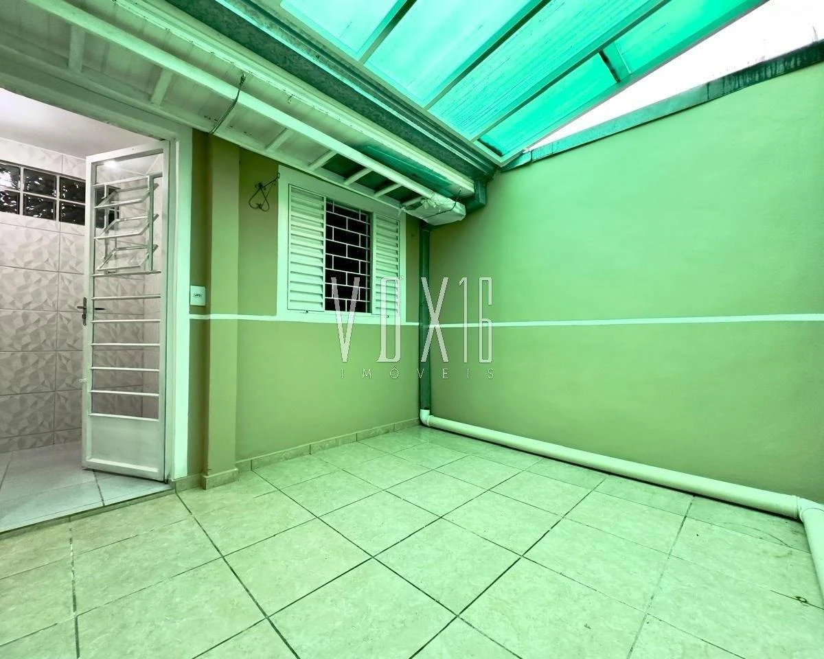 Casa de 2 dormitorios, 1 con baño propio, 52 m², Curitiba — photo 18