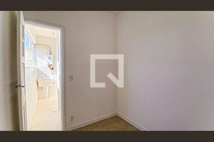 Apartamento com 2 quartos, 2 banheiros e 65 m² — photo 35