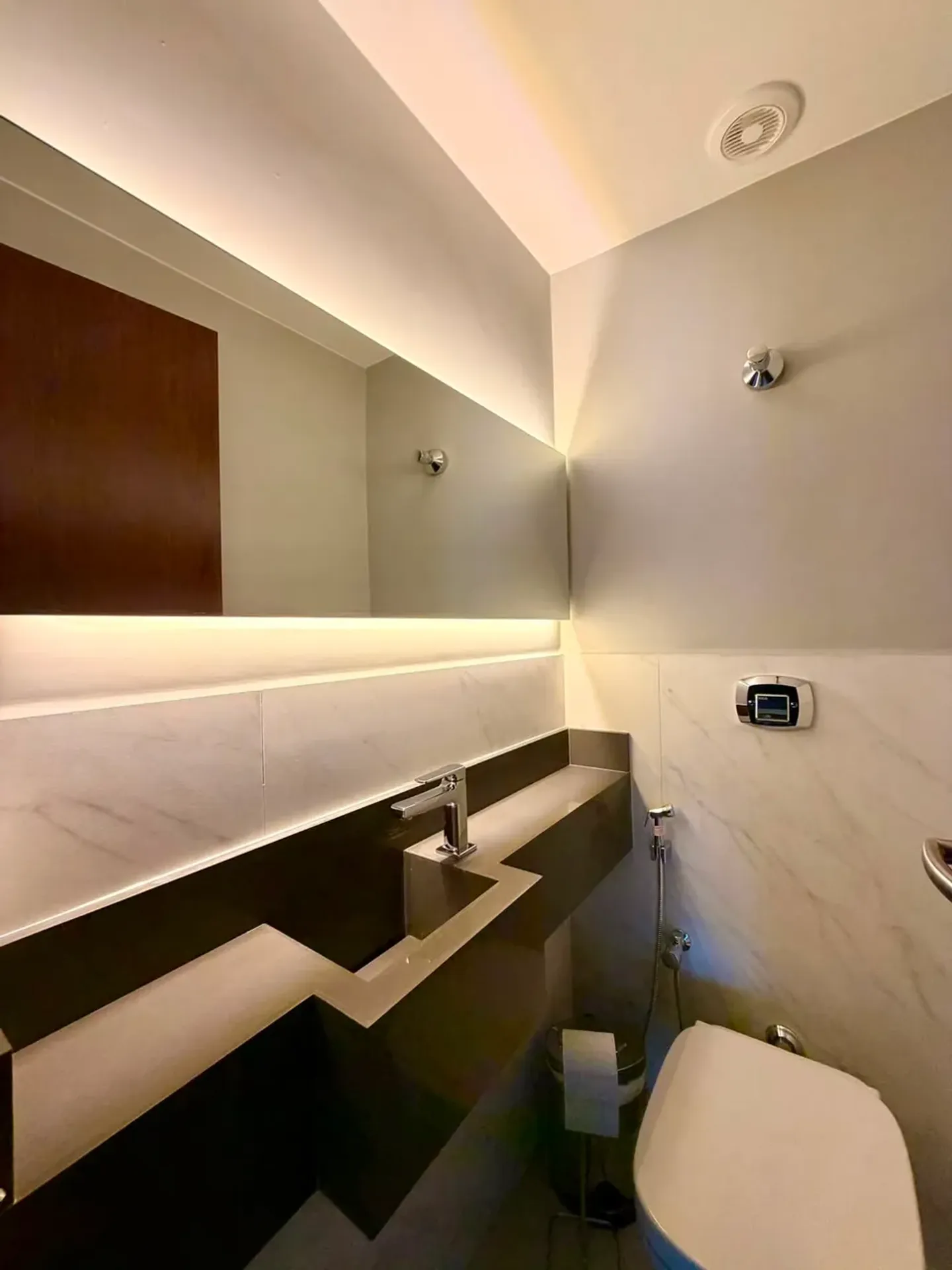 Home office in a one-bedroom apartment, 65 m² — photo 6