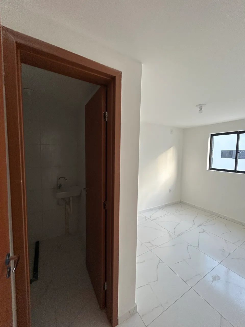 Apartment with 2 bedrooms and 3 bathrooms — photo 10