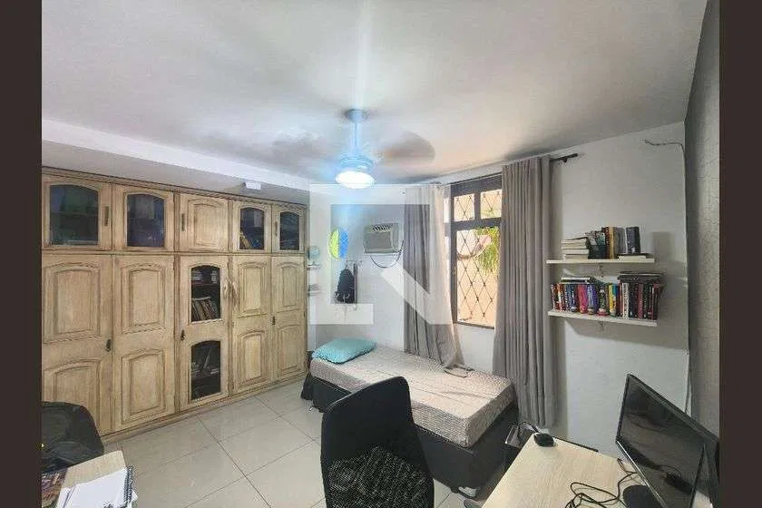 Затишний будинок 197 м² з 3 спальнями і двором — photo 4