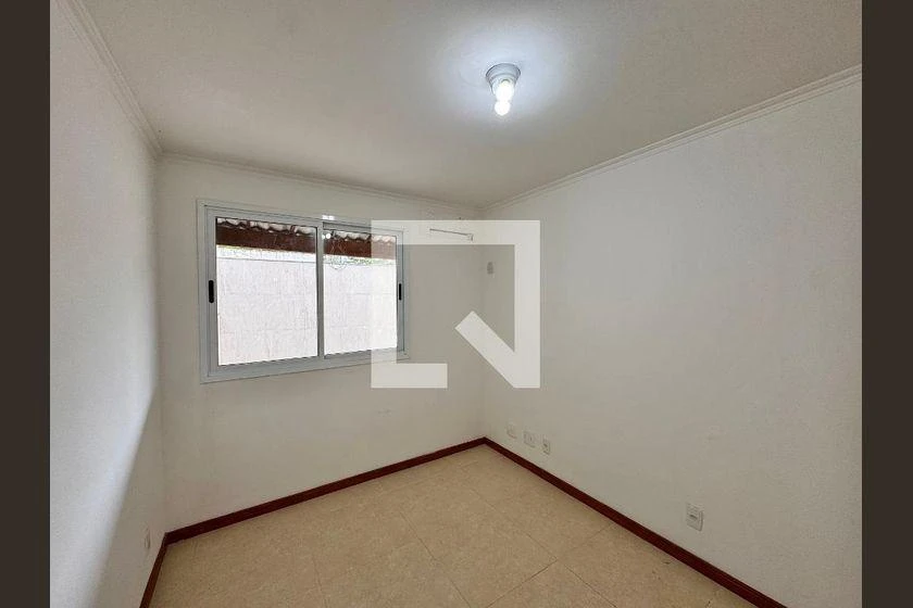 226 m² apartment with 4 bedrooms and a balcony grill — photo 37