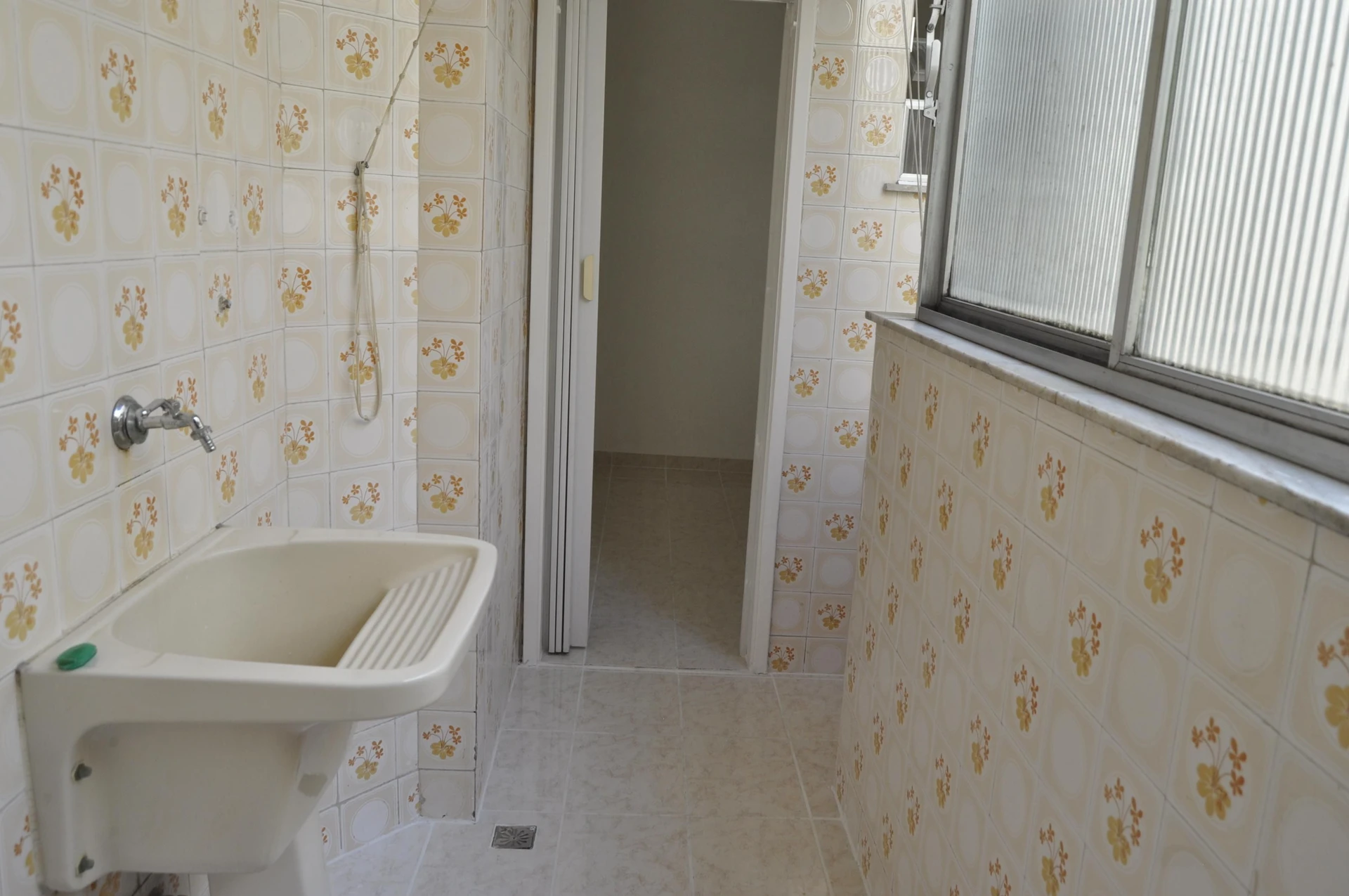 Rental apartment with 2 bedrooms and 1 parking spot — photo 31