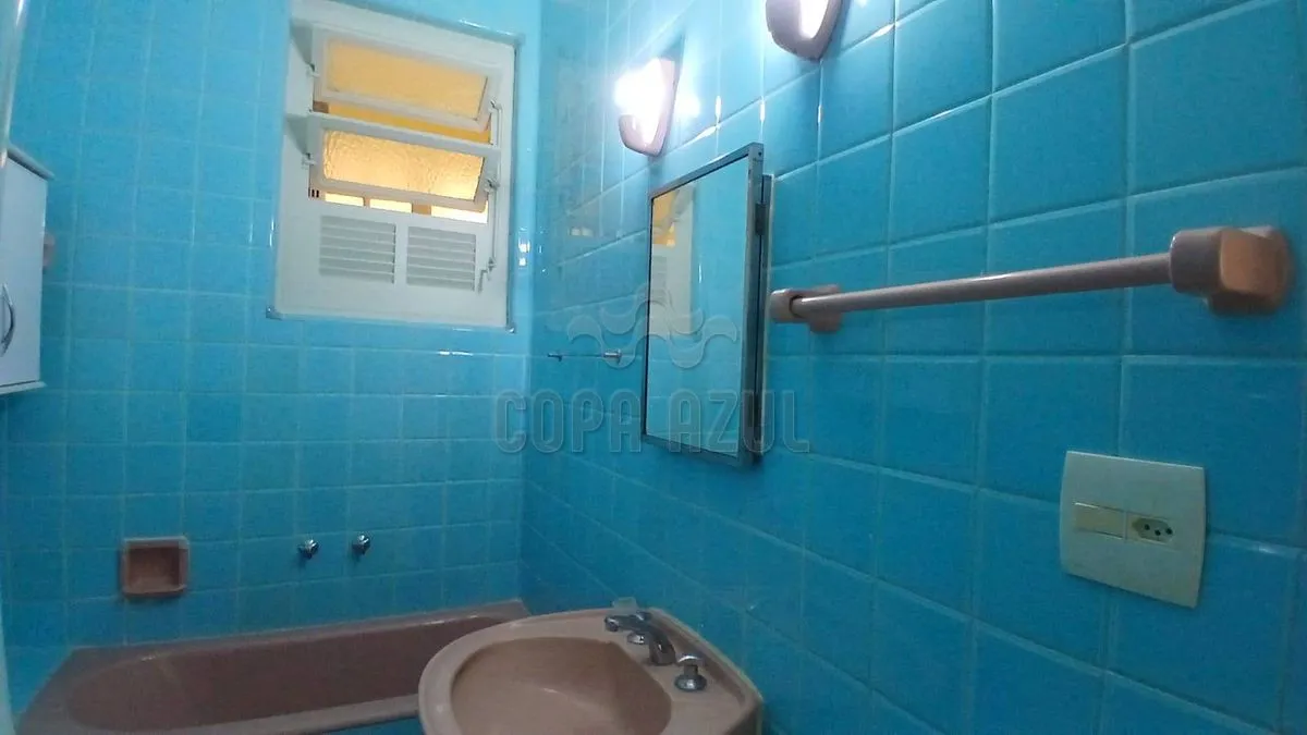 Unfurnished 2-bedroom apartment with 2 bathrooms — photo 25