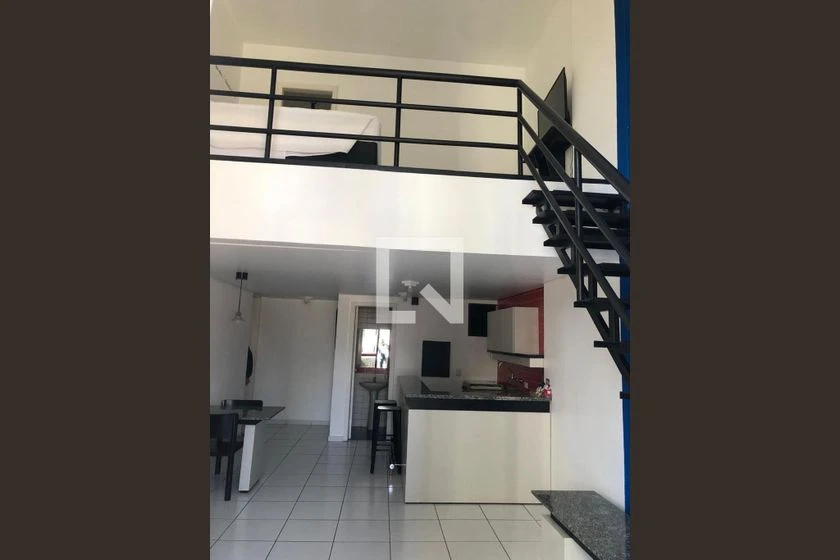 Estudio sin amueblar con 1 dormitorio y cocina abierta — photo 7
