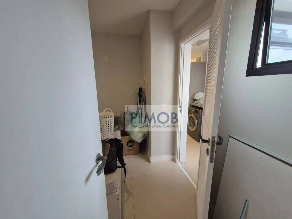 Furnished duplex penthouse with 3 bedrooms and 256 m² — photo 71