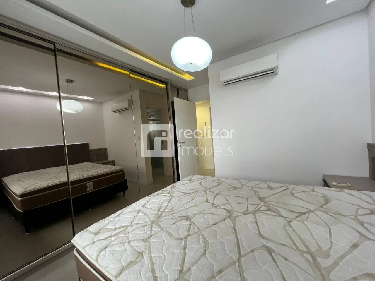 Apartamento amueblado de 3 dormitorios con balcón — photo 3
