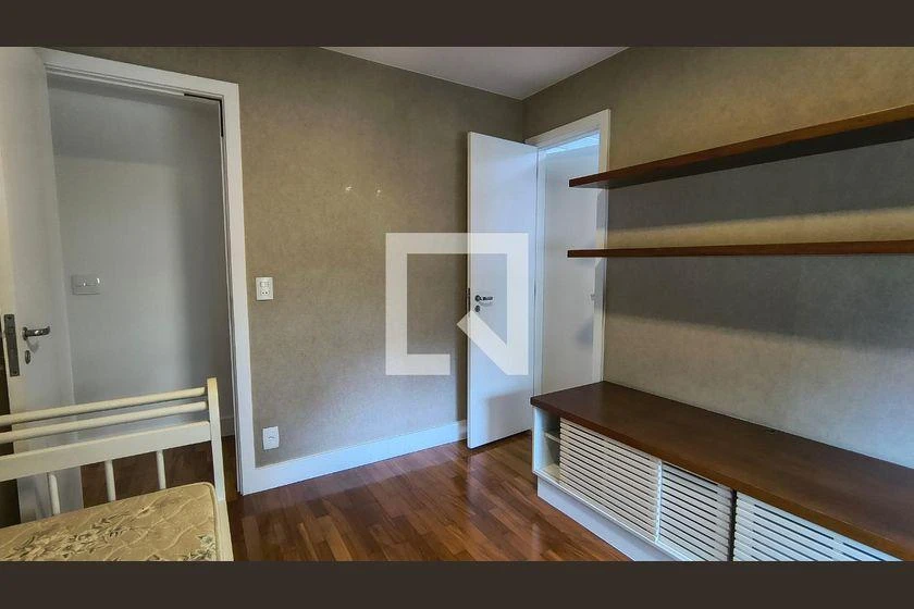 Apartamento, 122 m², com piso de madeira ou laminado — photo 9