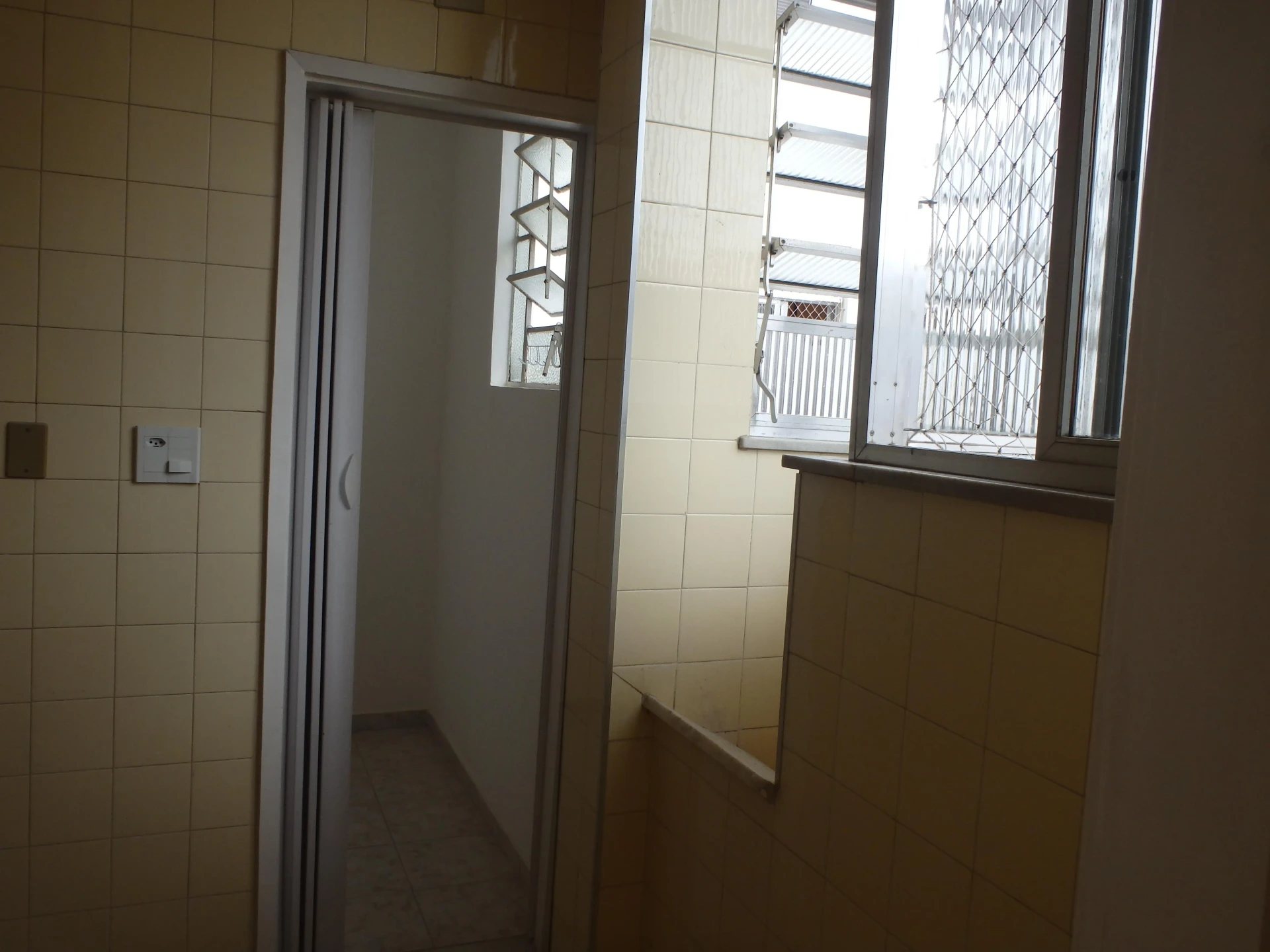 2-bedroom apartment with 2 bathrooms and 65 m² — photo 11