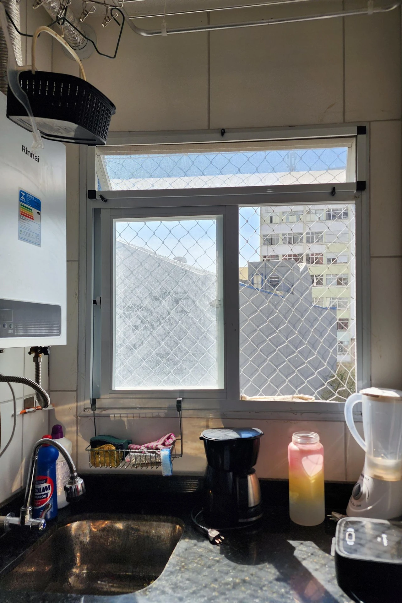 Rental apartment with 2 bedrooms and a balcony