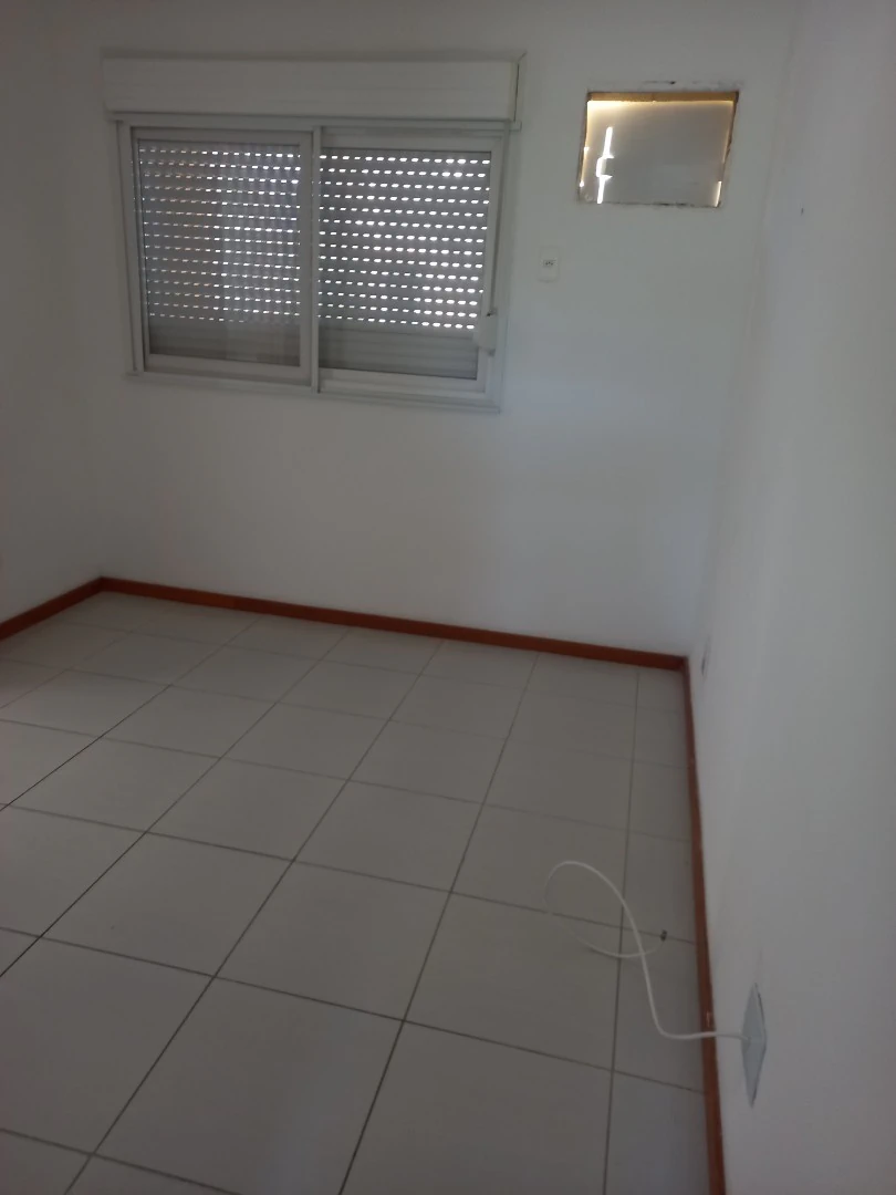 2-bedroom apartment in a building with a sauna — photo 12