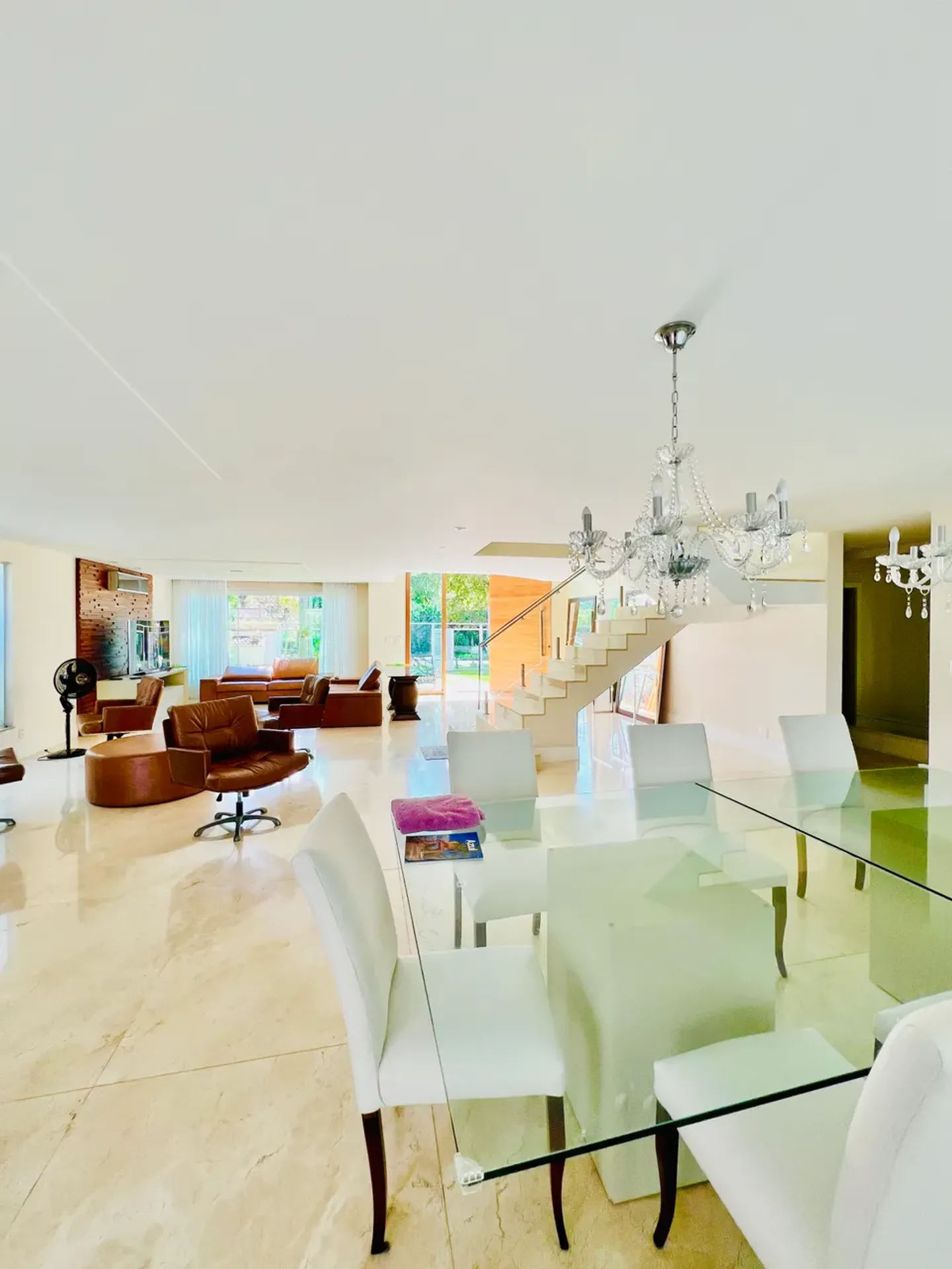 Casa mobiliada com 5 suítes e 640 m² — photo 28