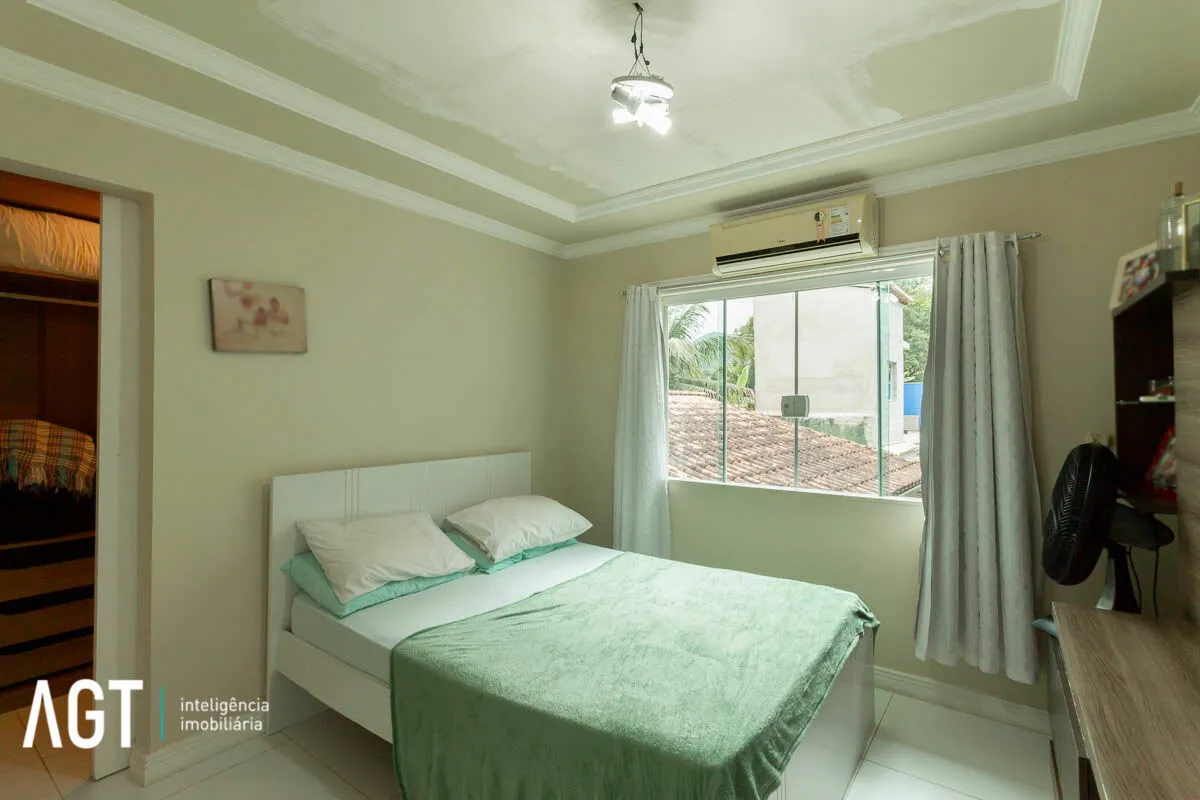 Furnished house with 4 bedrooms, 1 bathroom and 3 parking — photo 33