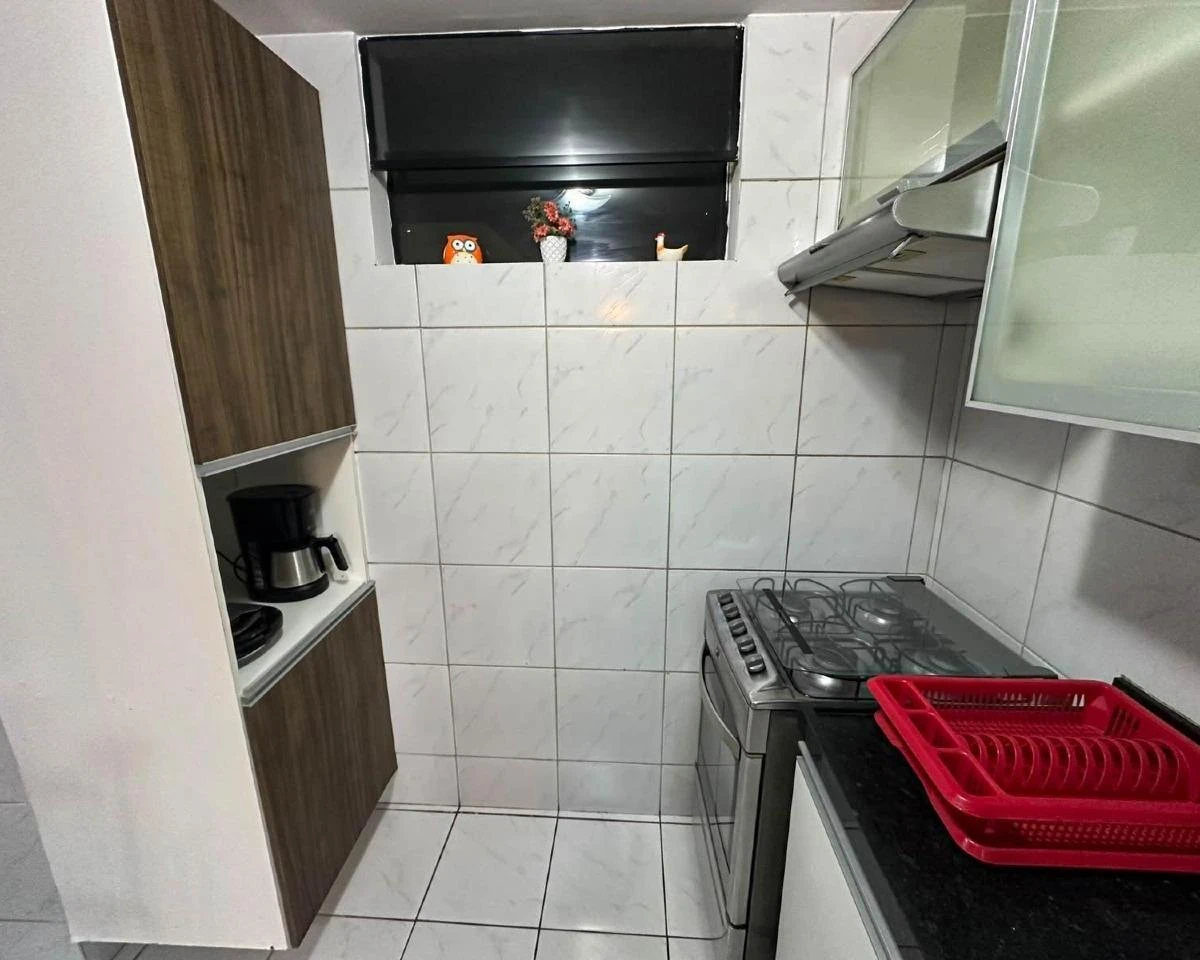 Квартира з 3 спальнями, у будинку є басейн — photo 21