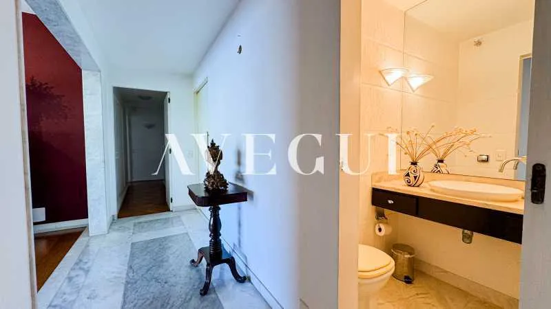 Duplex penthouse with balcony, 5 bedrooms and 5 baths — photo 9