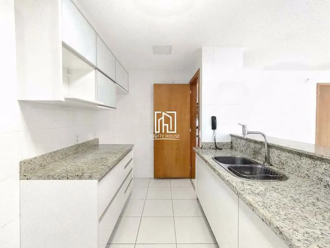 House, 200 m², with a grill on the balcony — photo 2