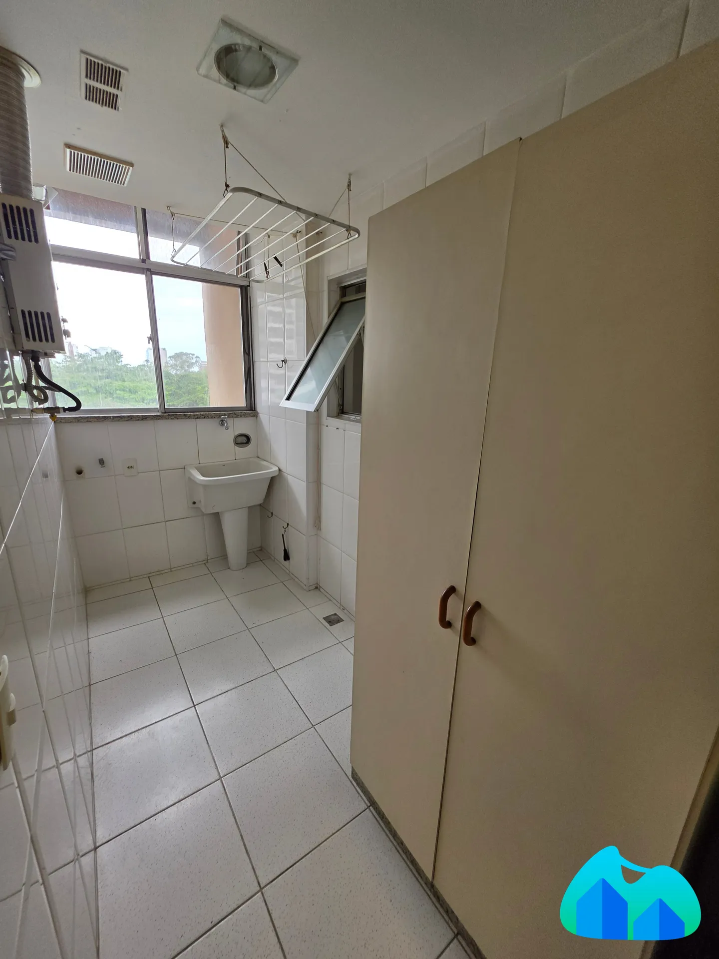 1-bedroom apartment with 70 m² and private BBQ area — photo 11