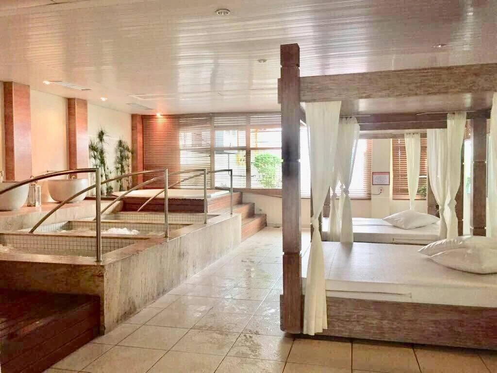 Furnished apartment with 3 en-suite bedrooms and 110 m² — photo 9