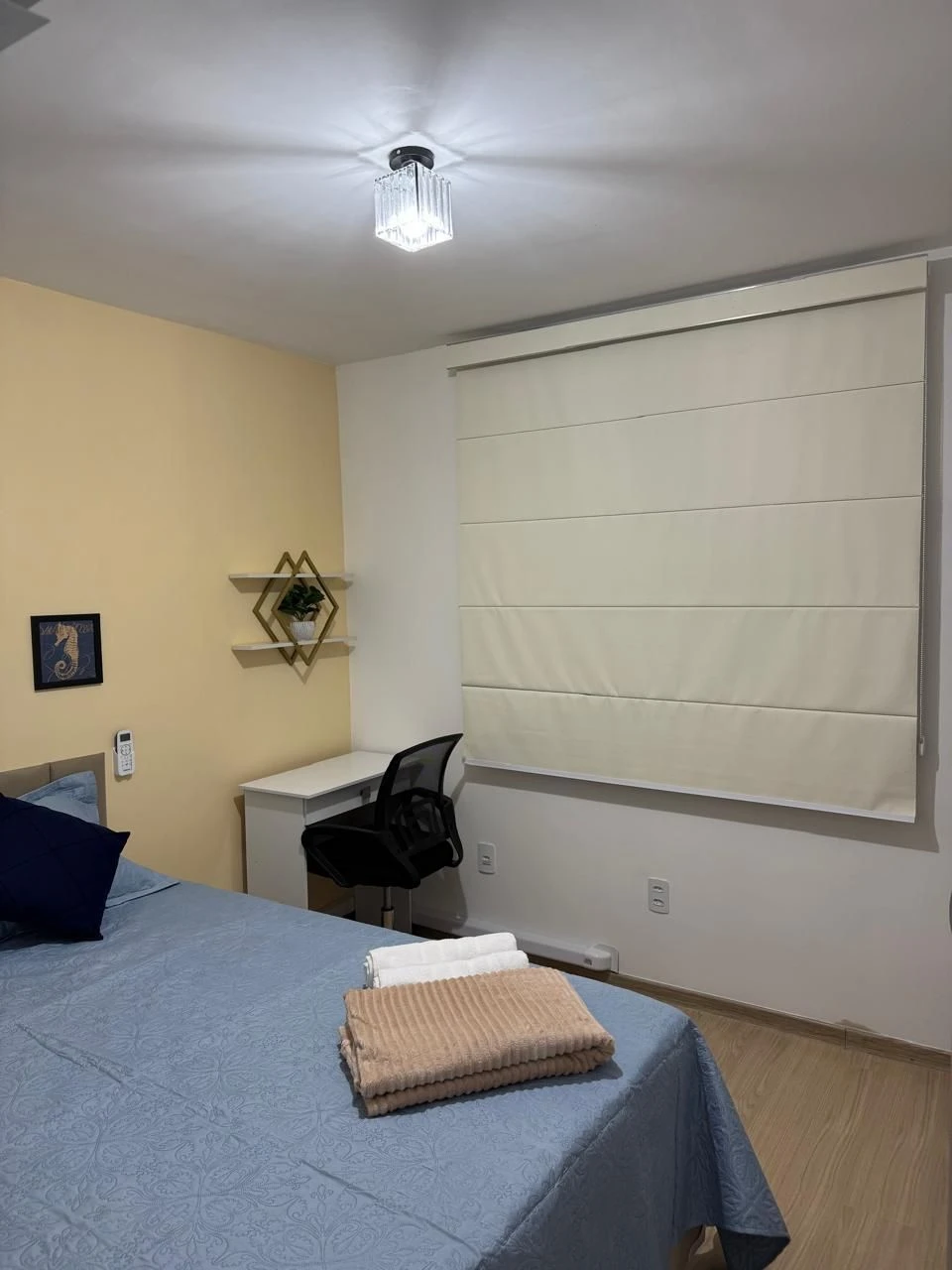 Furnished 2-bedroom apartment with 2 bathrooms — photo 13