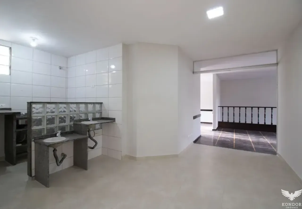 Casa residencial com 3 quartos e 2 vagas, 141 m² — photo 13
