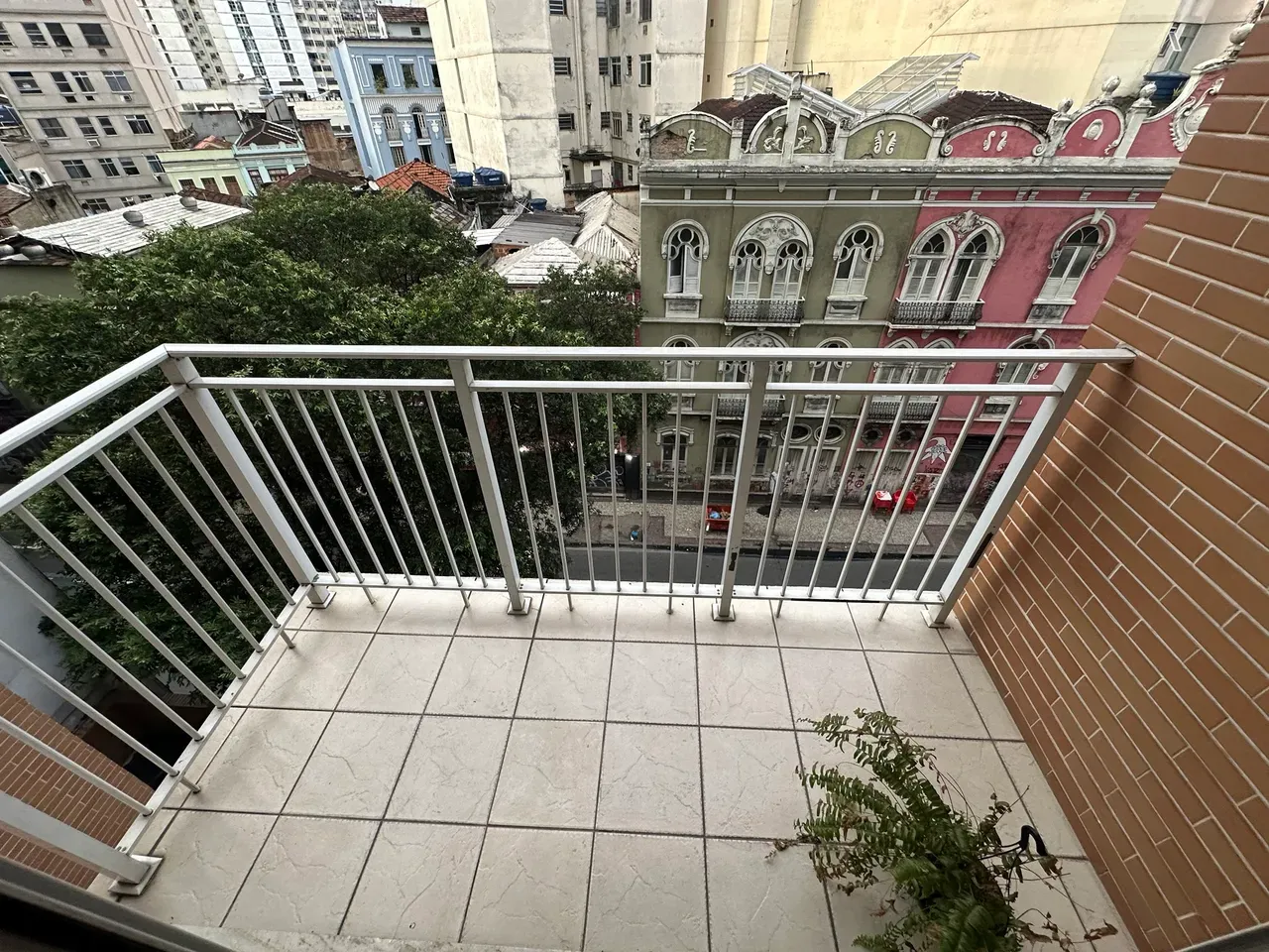 Apartment on the 5th floor with a washing machine — photo 6