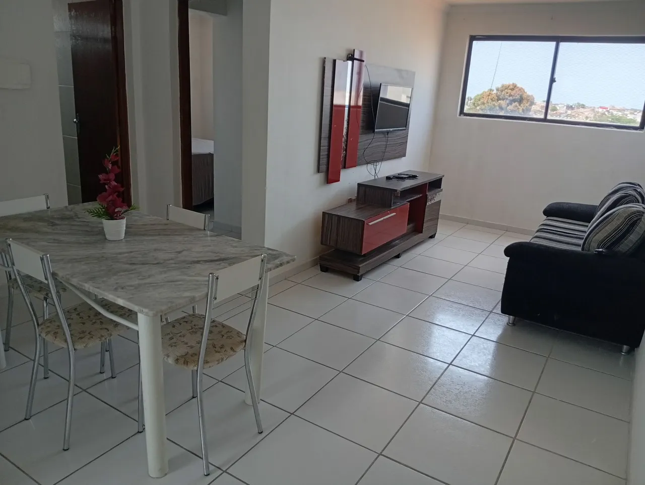 Furnished rental apartment with 2 bedrooms and 2 baths — photo 3