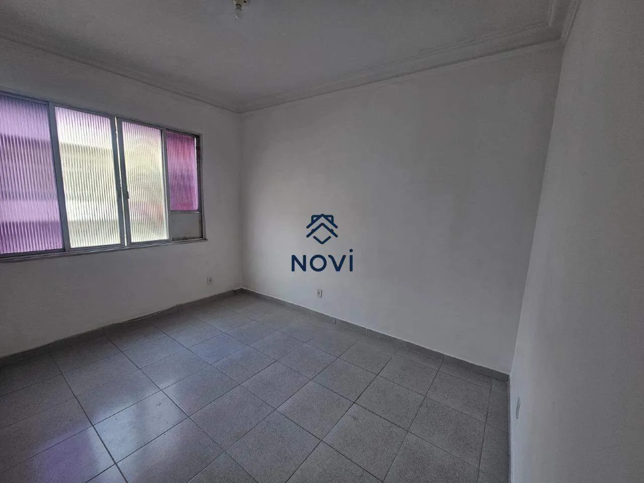 1-bedroom apartment with balcony and 48 m² — photo 7